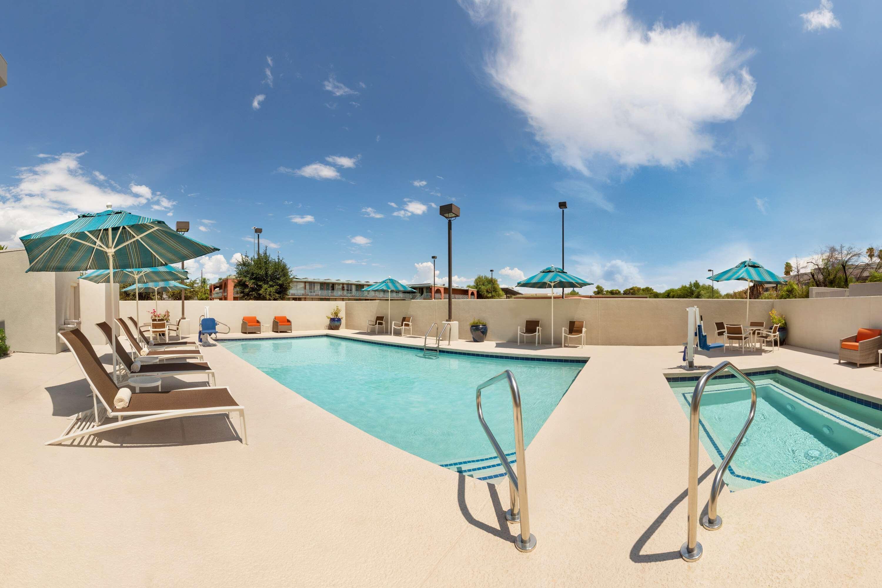 Hyatt Place Tucson Central Exteriör bild