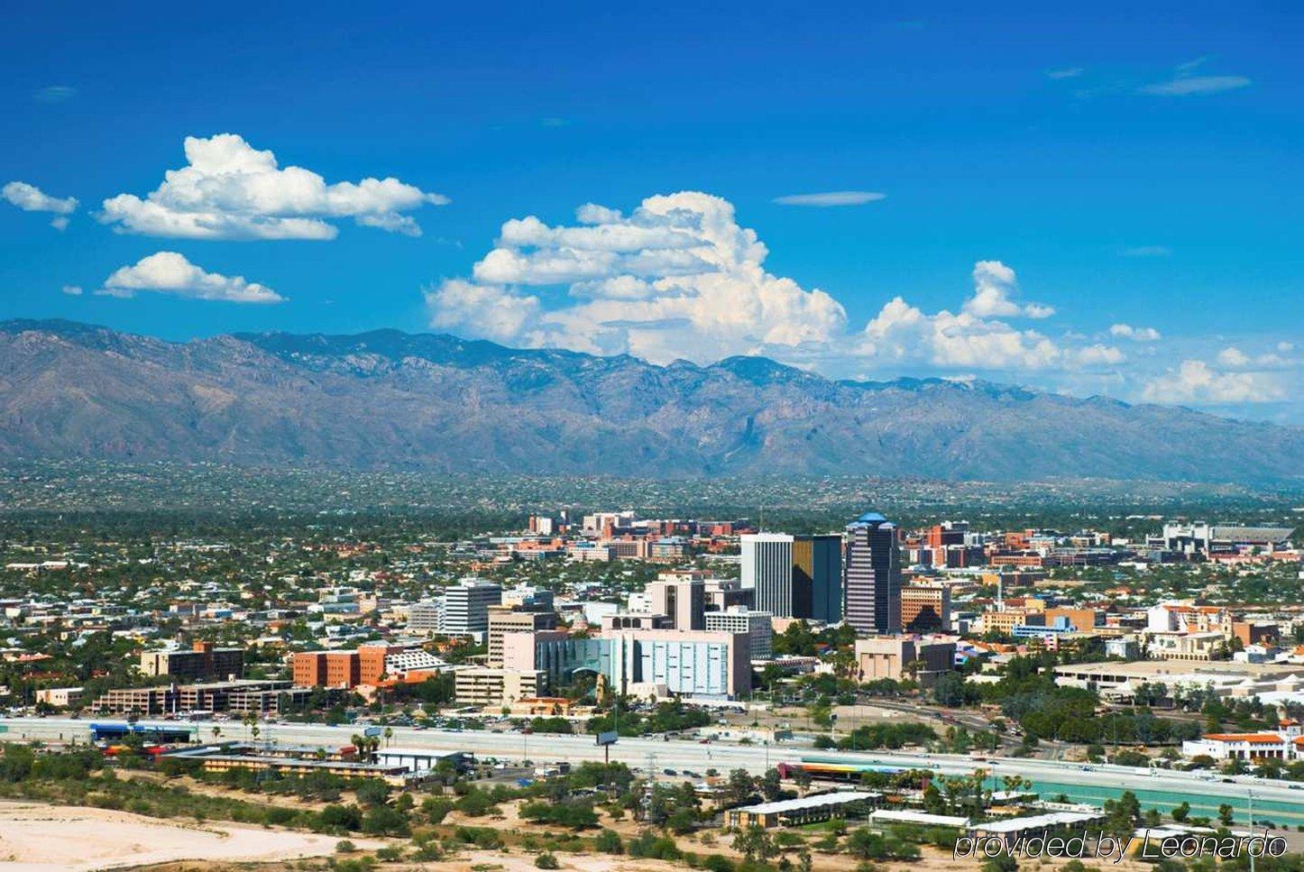 Hyatt Place Tucson Central Exteriör bild