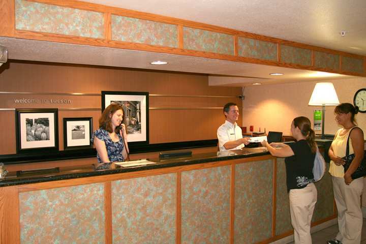 Hyatt Place Tucson Central Inreriör bild