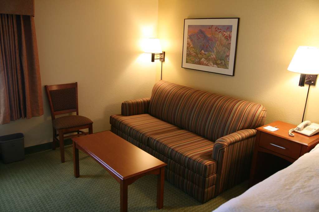 Hyatt Place Tucson Central Rum bild